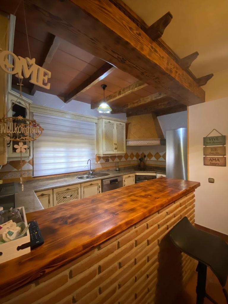 Villa Casa Albarracin à Setenil De Las Bodegas Extérieur photo